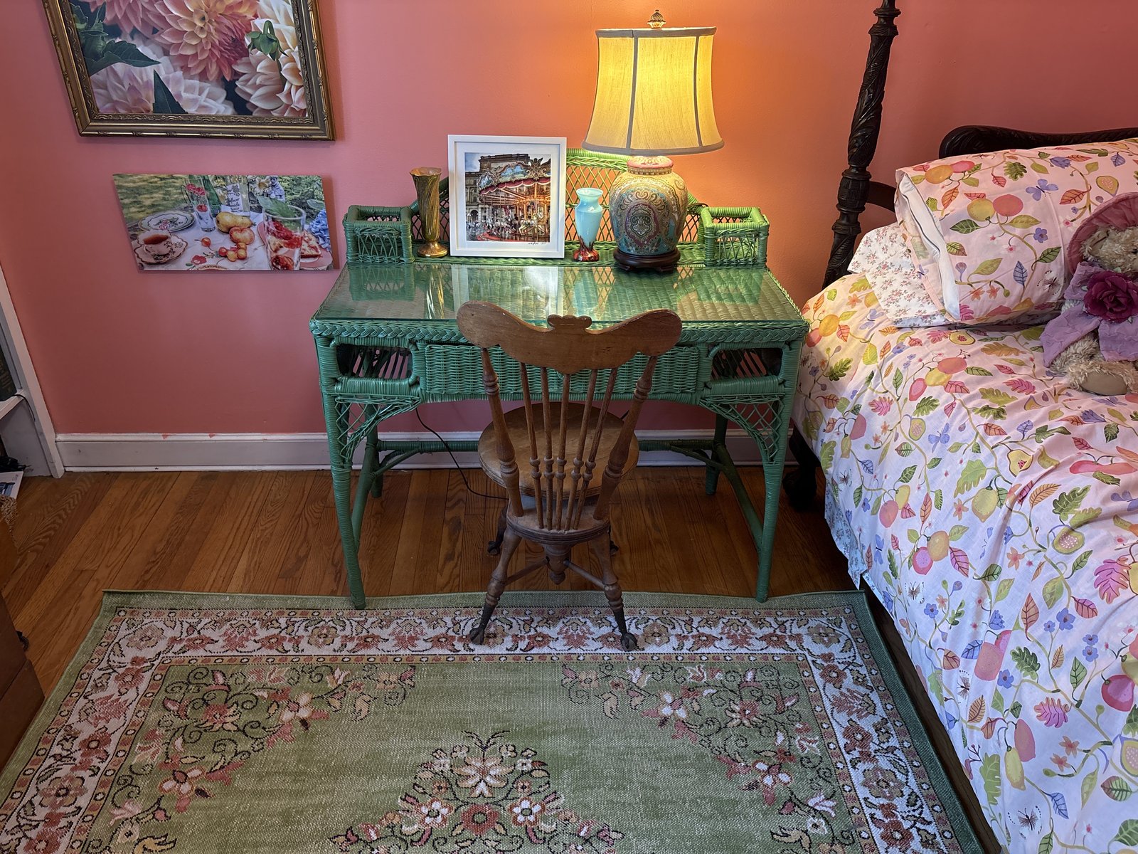 Customer photo for review titled "Green square rug"
