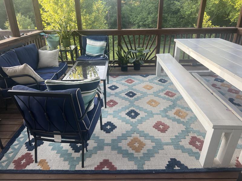 Customer photo for review titled "Beautiful rug"