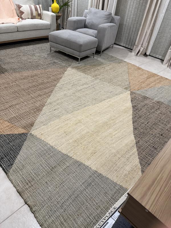 Customer photo for review titled "Beautiful Boho rug!!"