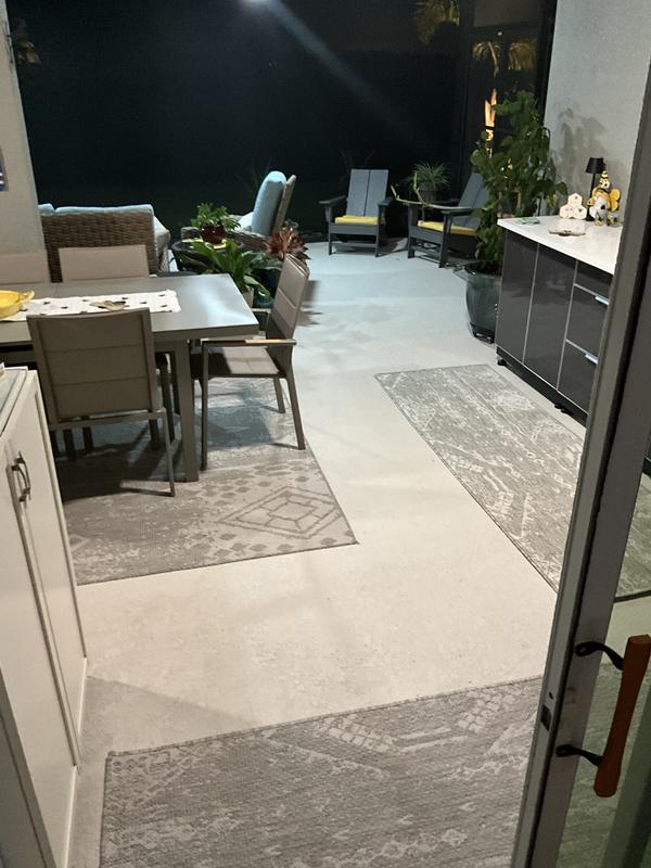 Customer photo for review titled "Durable quick drying and easy to clean."