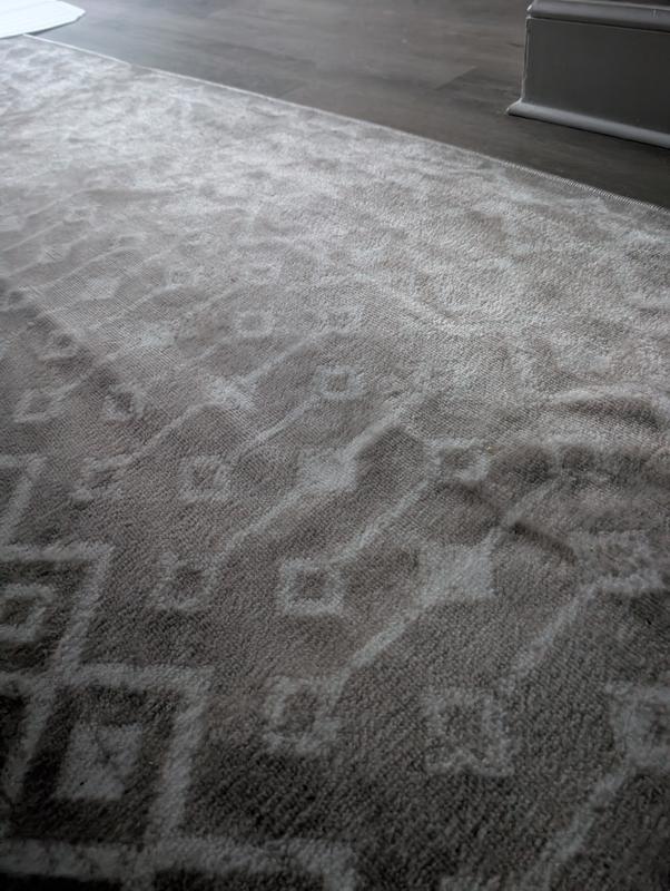 Customer photo for review titled "Stylish and beautiful!"