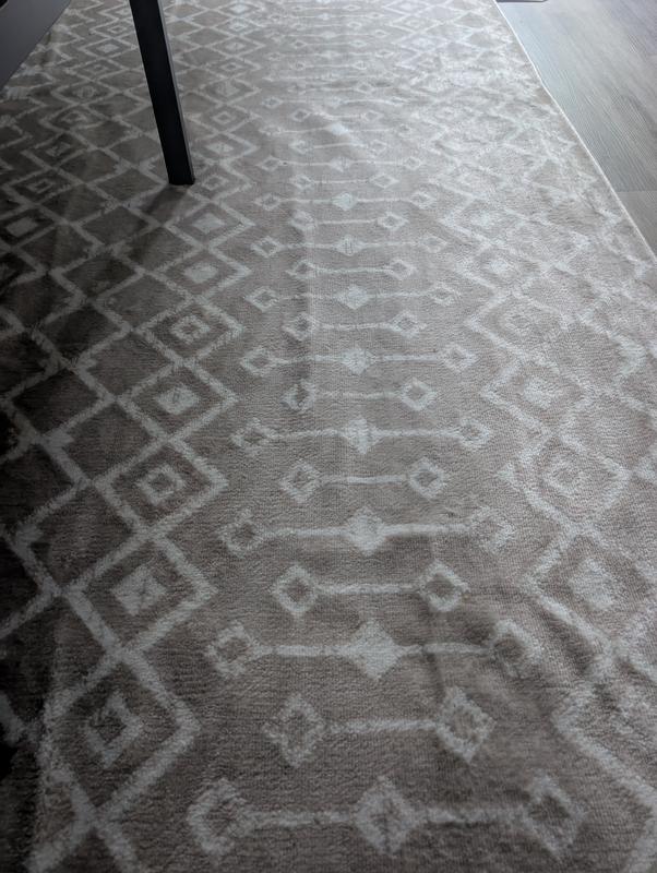 Customer photo for review titled "Stylish and beautiful!"