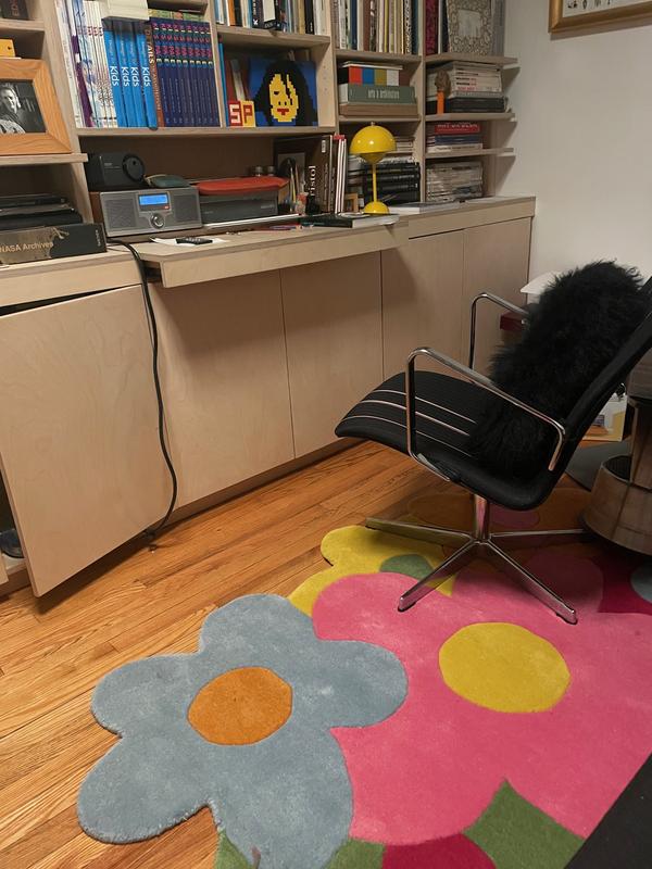 Customer photo for review titled "A Happy Garden Underfoot"