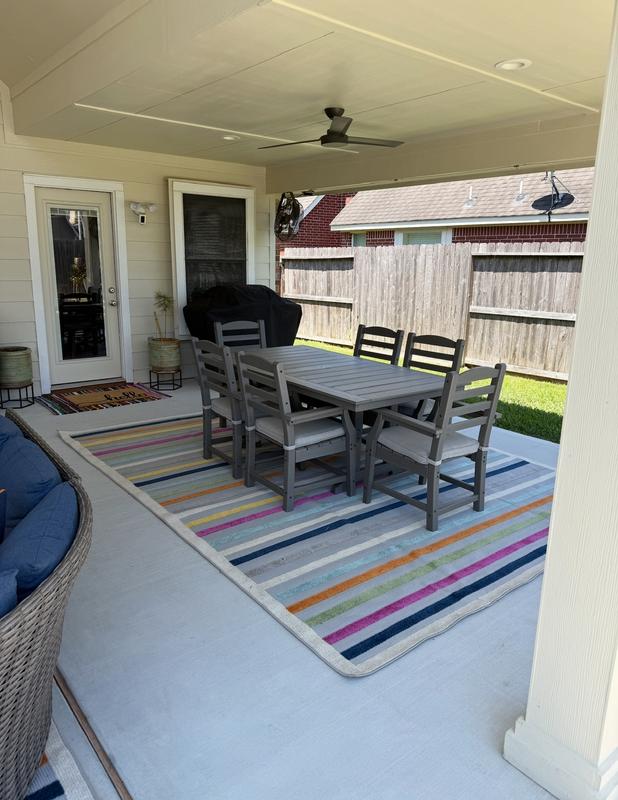 Customer photo for review titled "Pink Fades Outdoors"