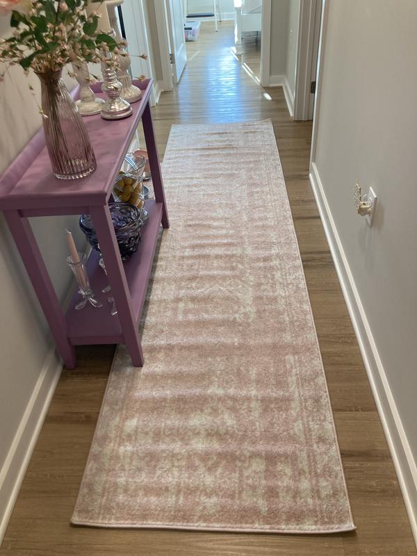 Customer photo for review titled "Lovely Runner!"