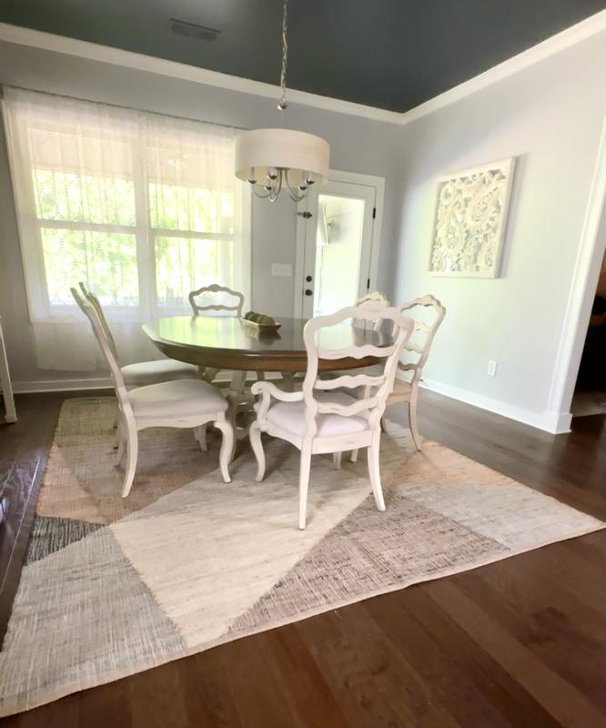 Customer photo for review titled "New dining room rug"