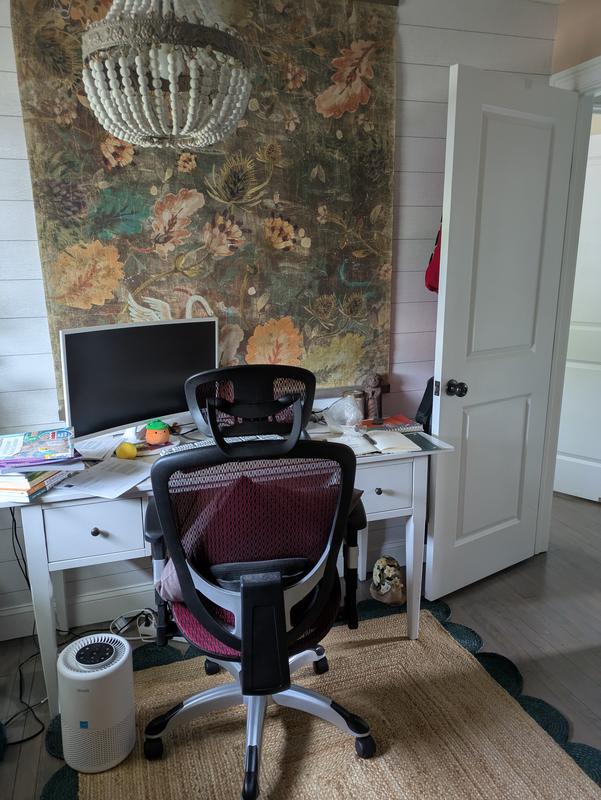 Customer photo for review titled "Allergic :("