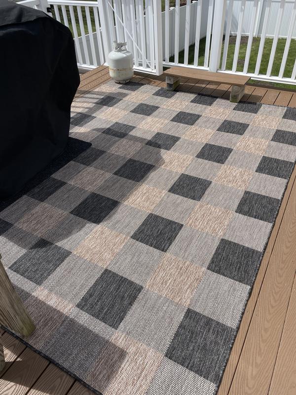 Customer photo for review titled "Love this rug!"