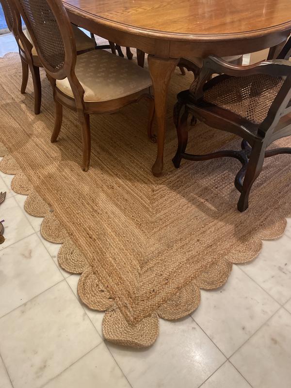 Customer photo for review titled "Looks just like high end rugs like it"