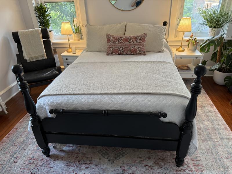 Customer photo for review titled "Beautiful rug!"