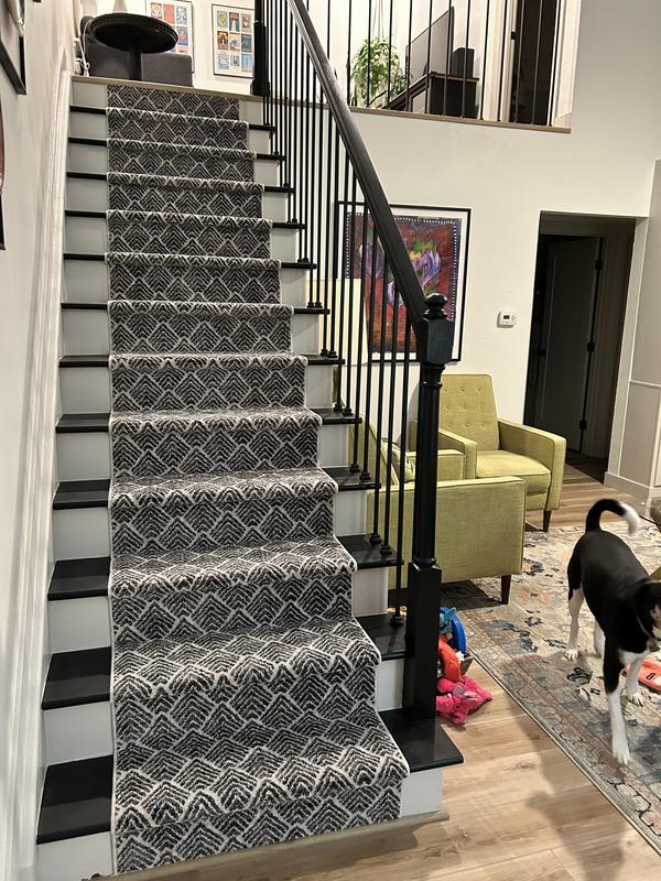 Customer photo for review titled "Love Love Love This Runner!"