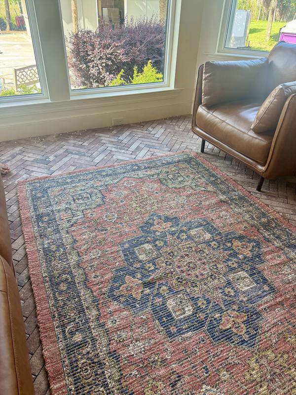 Customer photo for review titled "Great rug"