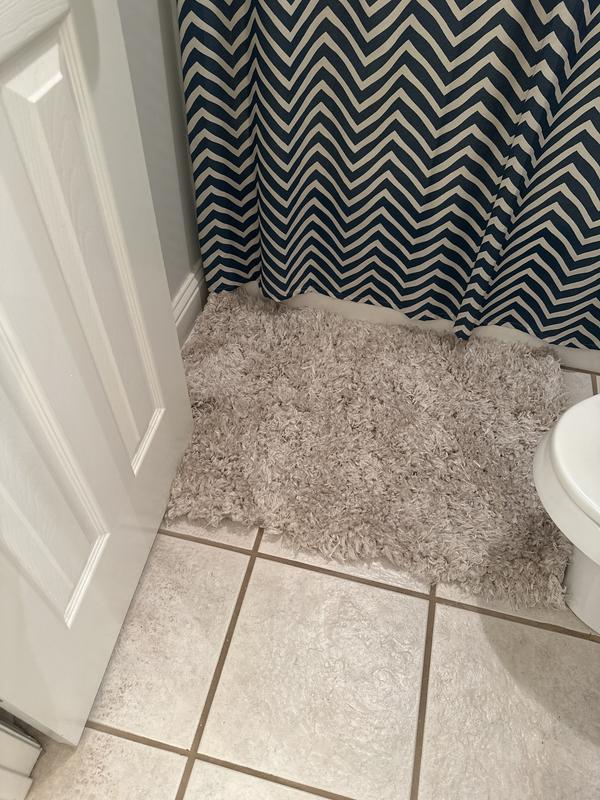 Customer photo for review titled "Soft fluffy rug!"