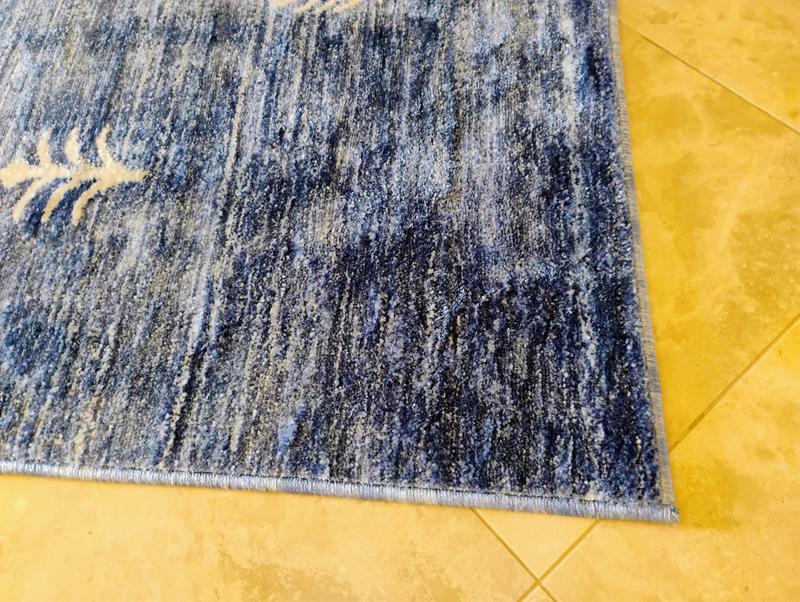 Customer photo for review titled "Soft and beautiful"