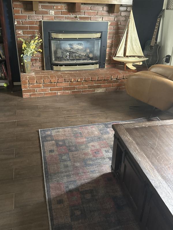 Customer photo for review titled "Gorgeous rug"