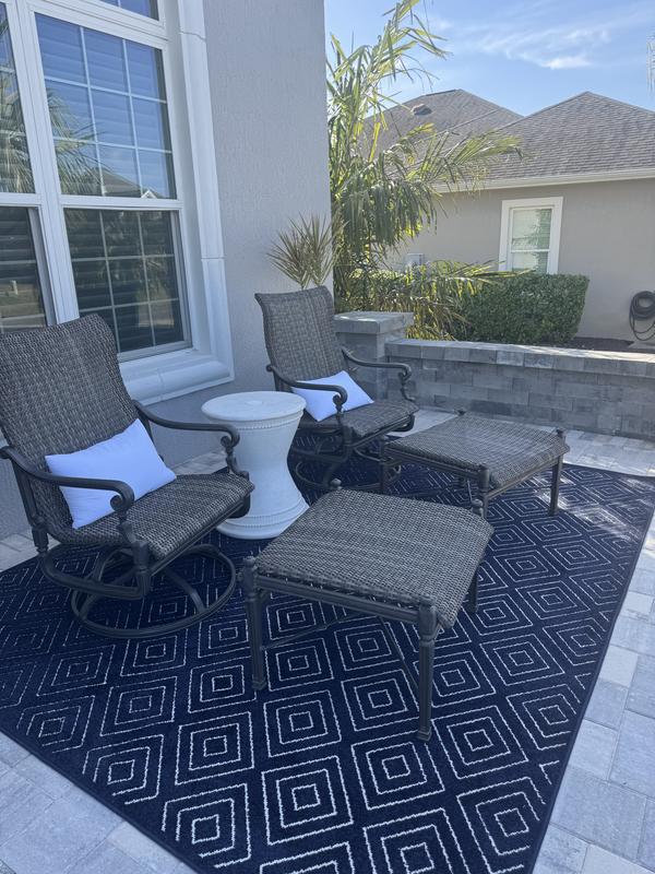 Customer photo for review titled "Our 2nd Sabrina Soto outdoor rug - beautiful!"