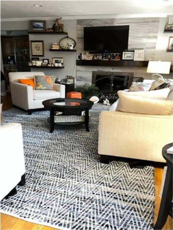 Customer photo for review titled "Not the same but a close"