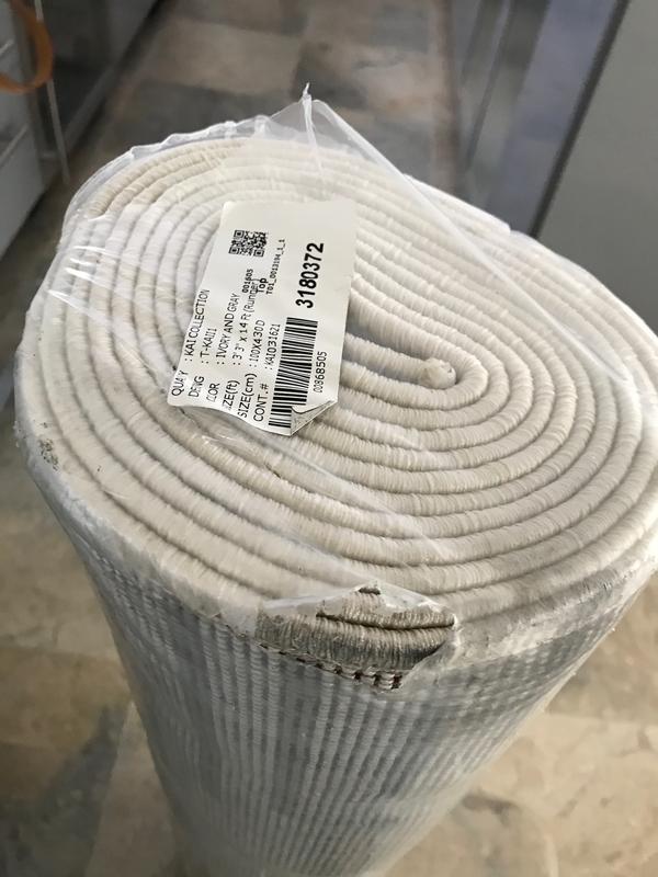 Customer photo for review titled "Classy Design but Poor Quality"