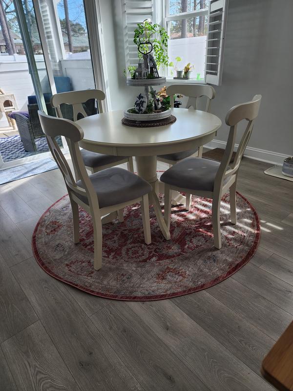 Customer photo for review titled "Perfect rug for a small area"