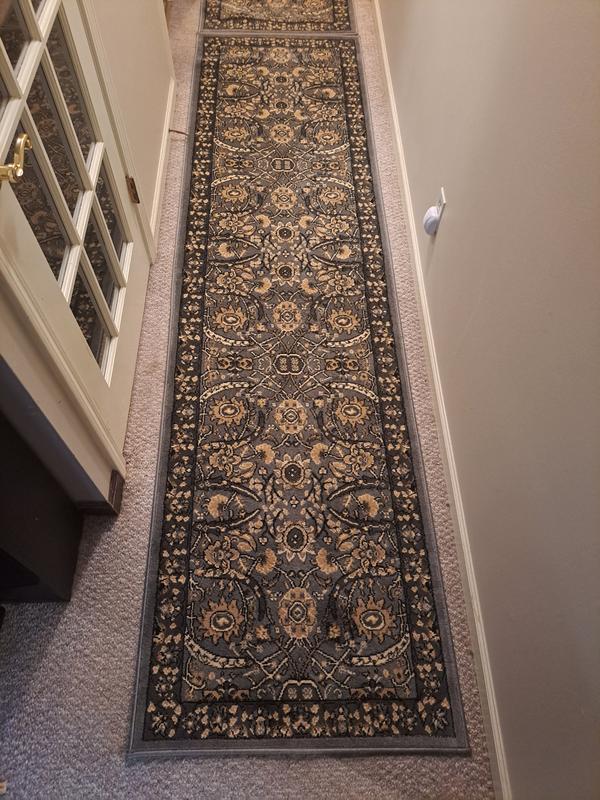 Customer photo for review titled "THIS IS A GREAT RUG!"