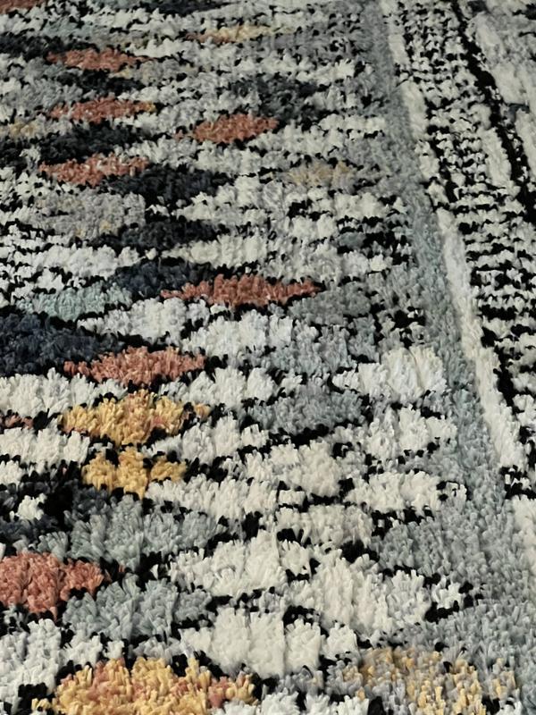 Customer photo for review titled "LOVE the rich colors!"