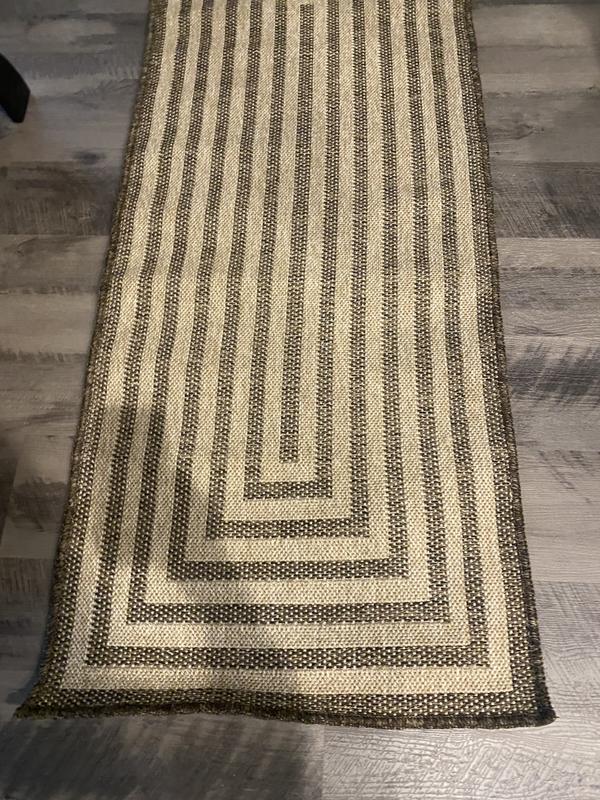 Customer photo for review titled "Not as expected"