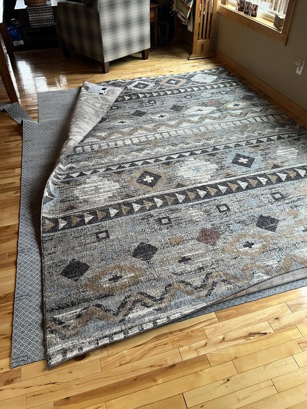 Customer photo for review titled "Great rugs reasonable prices."