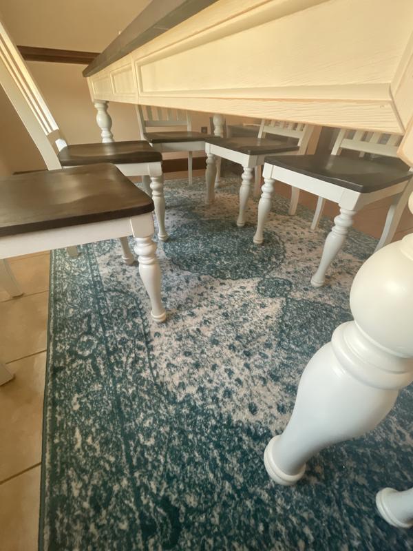 Customer photo for review titled "Beautiful rug!"