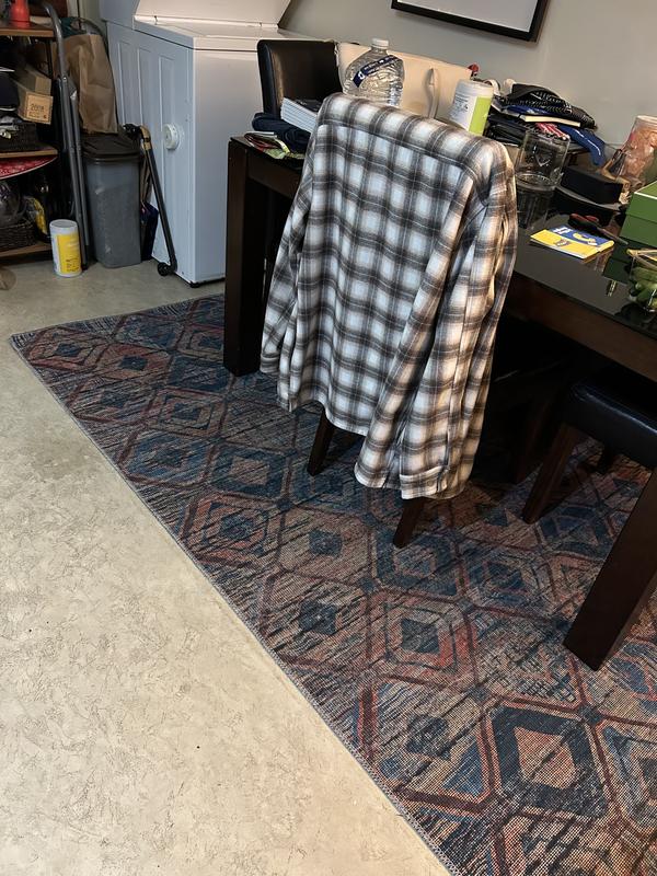 Customer photo for review titled "Love my new rug! Looks great!"