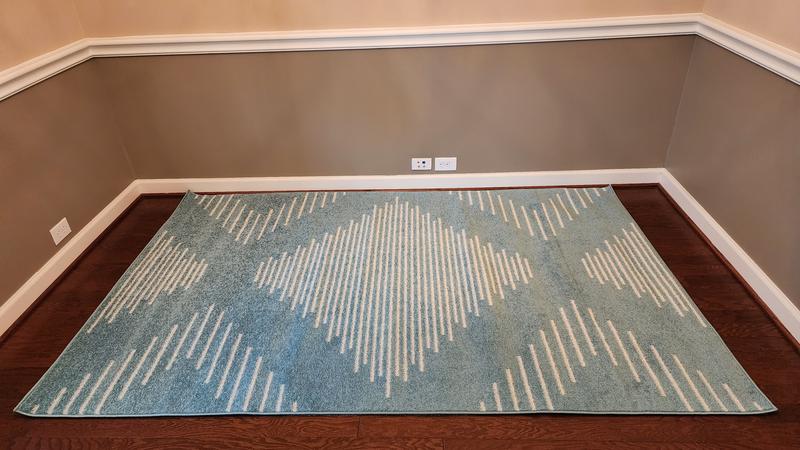 Customer photo for review titled "Looks great in my home!"