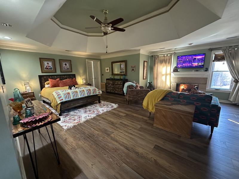 Customer photo for review titled "Beautiful piece to tie in a large room and make it"