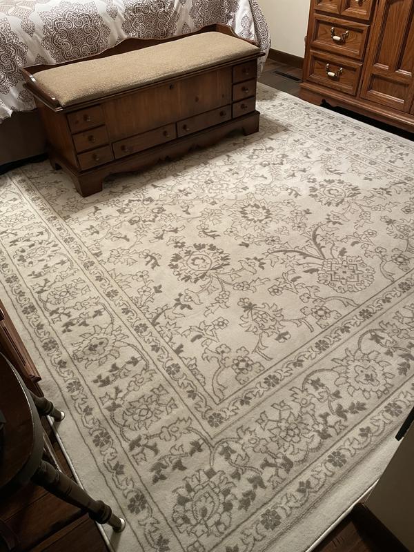 Customer photo for review titled "Warming Carpet"