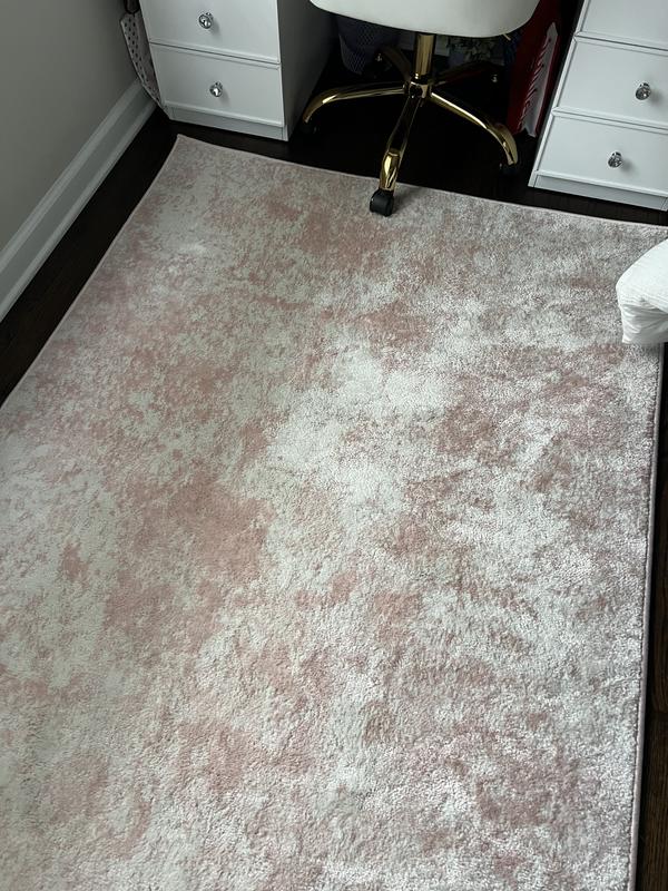 Customer photo for review titled "Beautiful and soft"