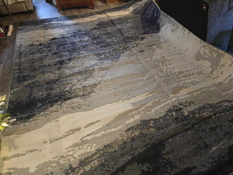 Customer photo for review titled "LOVELY"