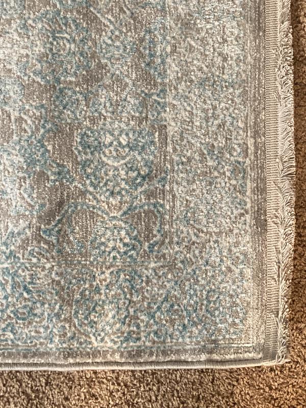 Customer photo for review titled "The Rug"
