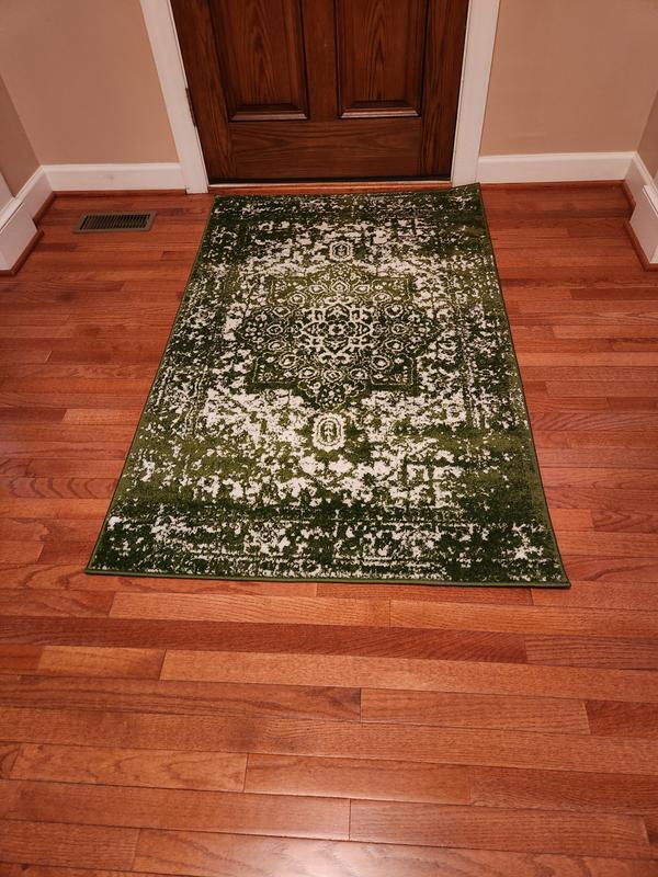 Customer photo for review titled "I love my Rug"