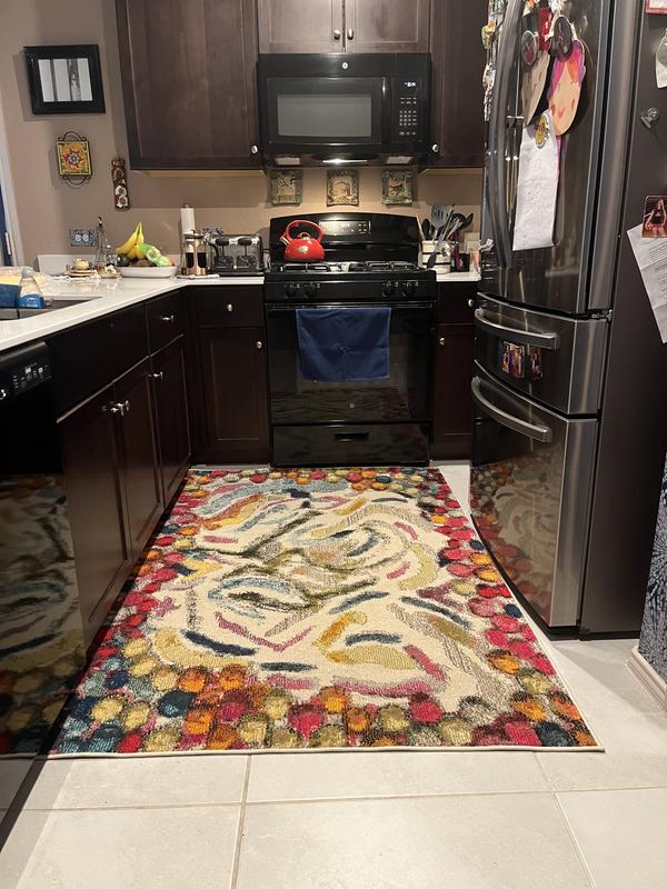 Customer photo for review titled "Love my new Vivid rug!"