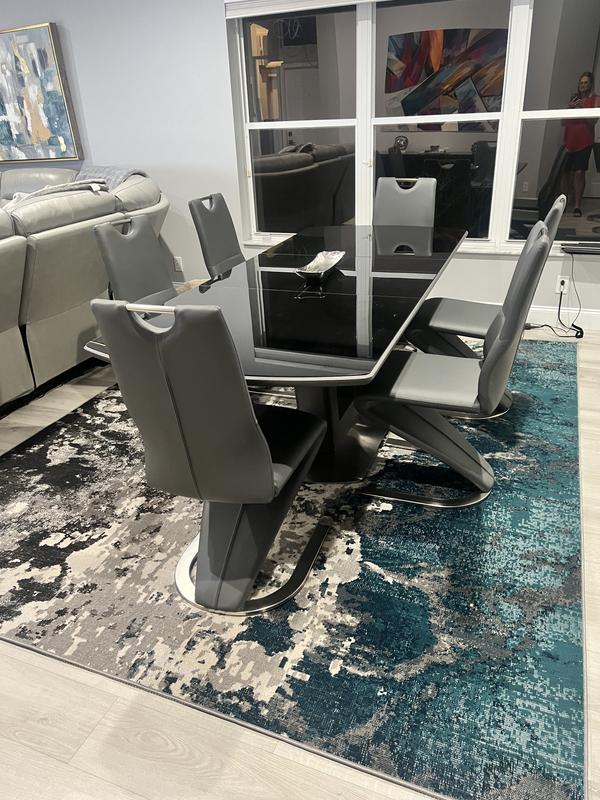 Customer photo for review titled "Completely Satisfied Customers"