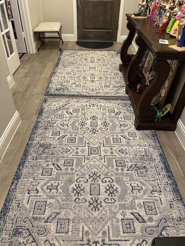 Customer photo for review titled "Loved the look"