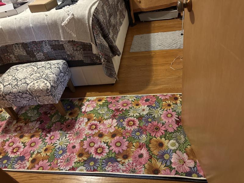 Customer photo for review titled "Blossom runner"