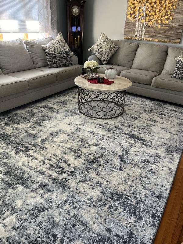 Customer photo for review titled "Aurora Rug"