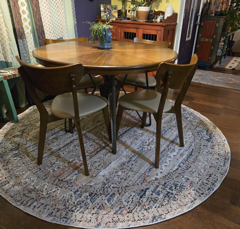 Customer photo for review titled "Great rug great price!"