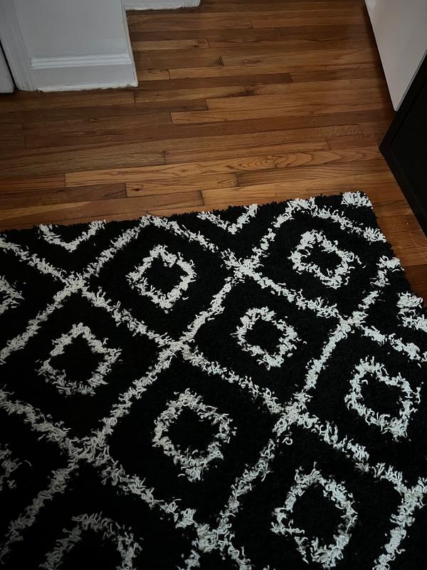 Customer photo for review titled "Quality carpet"