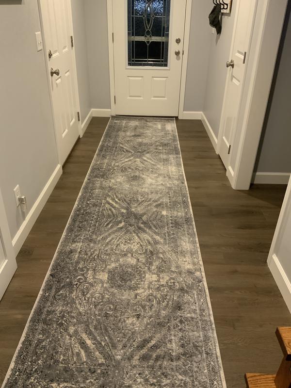 Customer photo for review titled "Gives my entrance a classy look"