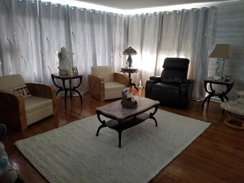 Customer photo for review titled "Beautiful rug it's soft and comfortable and came v"