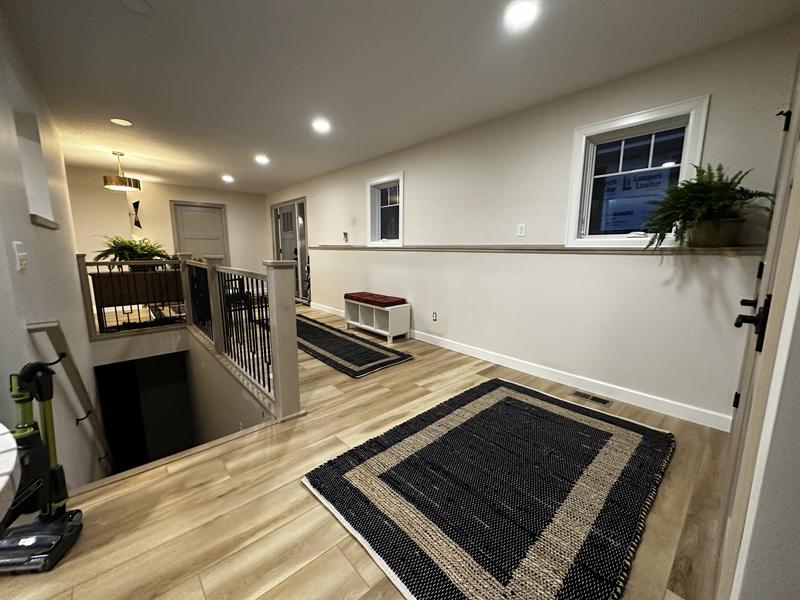 Customer photo for review titled "Jute frame makes it !"