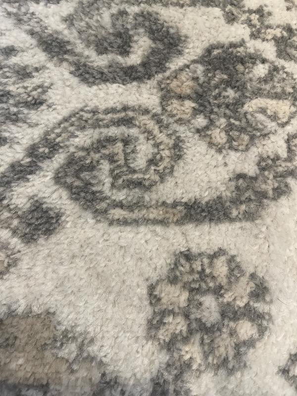 Customer photo for review titled "Poor quality"