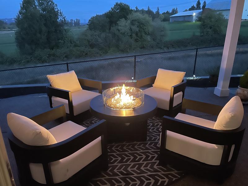 Customer photo for review titled "Patio Rug"