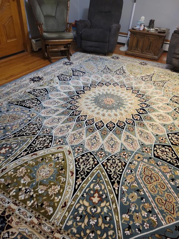 Customer photo for review titled "Great quality great pricing and very attractive"