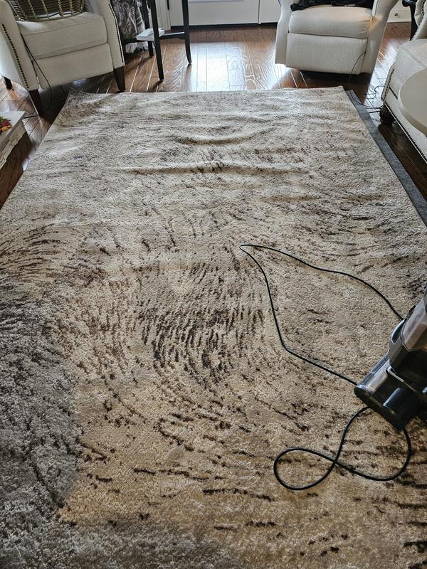 Customer photo for review titled "Doesn’t lay flat"